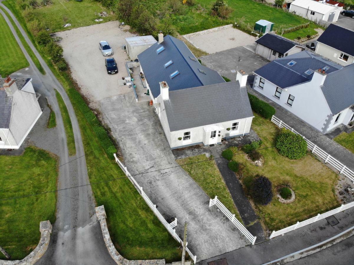 Kings Accommodation Donegal Town Ngoại thất bức ảnh